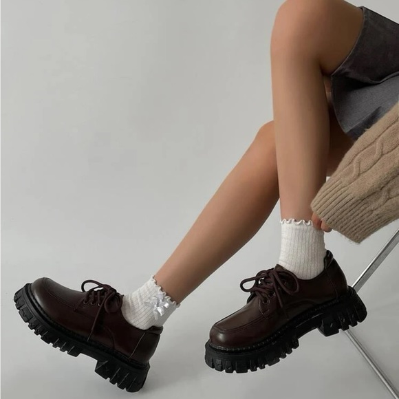 Monochrome Oxford Shoes 👞 - Picture 8 of 8